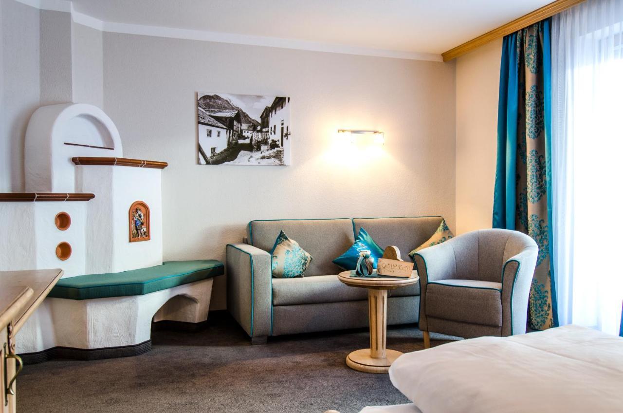 Sporthotel Almhof Ischgl Buitenkant foto